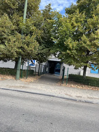 Foto 5 van keuringscentrum Schouwingscentrum voor Auto's — beeld van Google