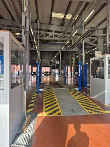 Foto 4 van keuringscentrum AIBV - Keuringscentrum van Zemst — beeld van Google