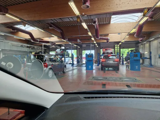 Foto 4 van keuringscentrum Autokeuring Turnhout — beeld van Google