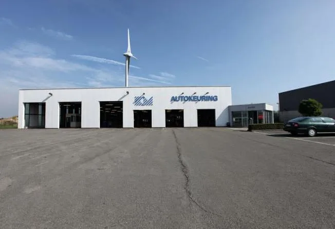 Foto 1 van keuringscentrum Autokeuring KM Ieper — beeld van Google