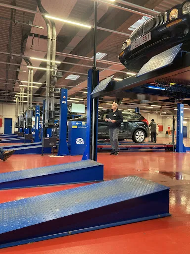 Foto 3 van keuringscentrum Autokeuring KM Zwevegem — beeld van Google