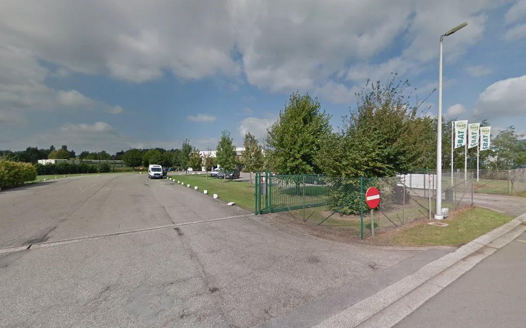 Straatbeeld van keuringscentrum Stekene in Stekene