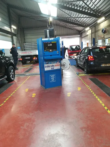 Foto 3 van keuringscentrum Autosécurité - Station de Neufchâteau - 83 — beeld van Google